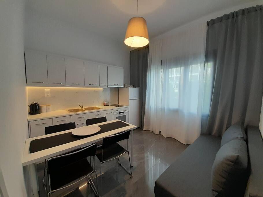 D4 Central Luxury Apartment Wolos Zewnętrze zdjęcie